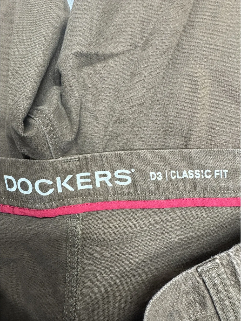 Dockers Mens D3 Classic Fit Cotton Solid Cargo Pants 44x32 Brown Casual Work